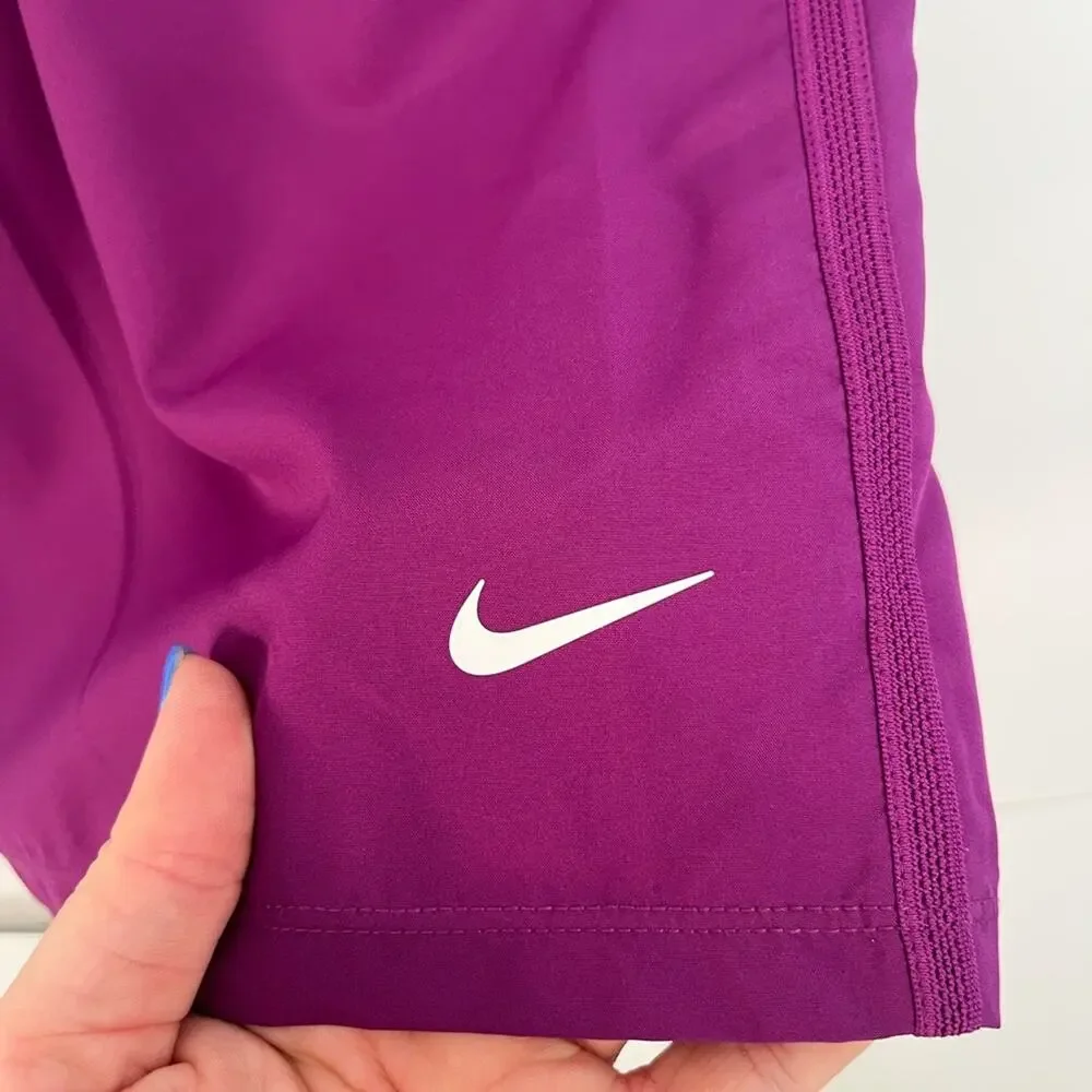 Nike Kids Shorts Size XL